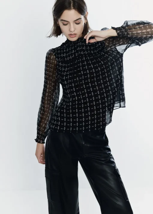 Blusa Cuello Alto