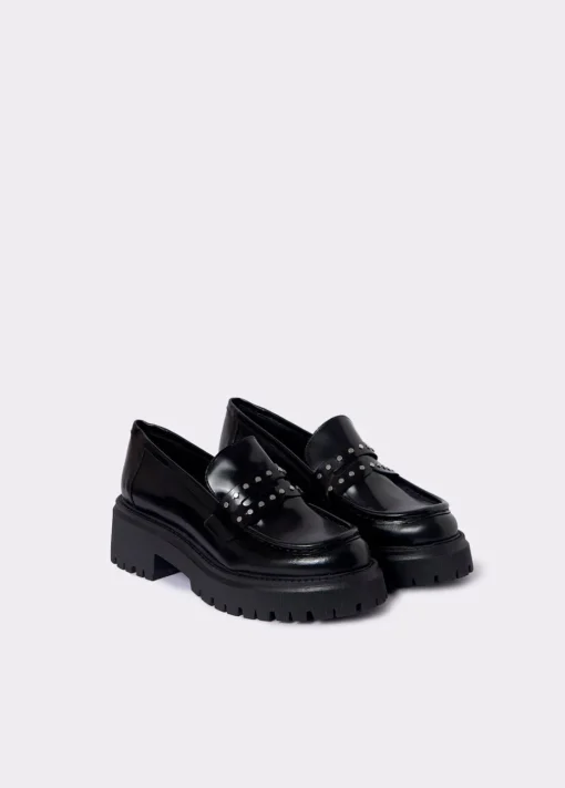 Mocasin Brillante Tachas Piel